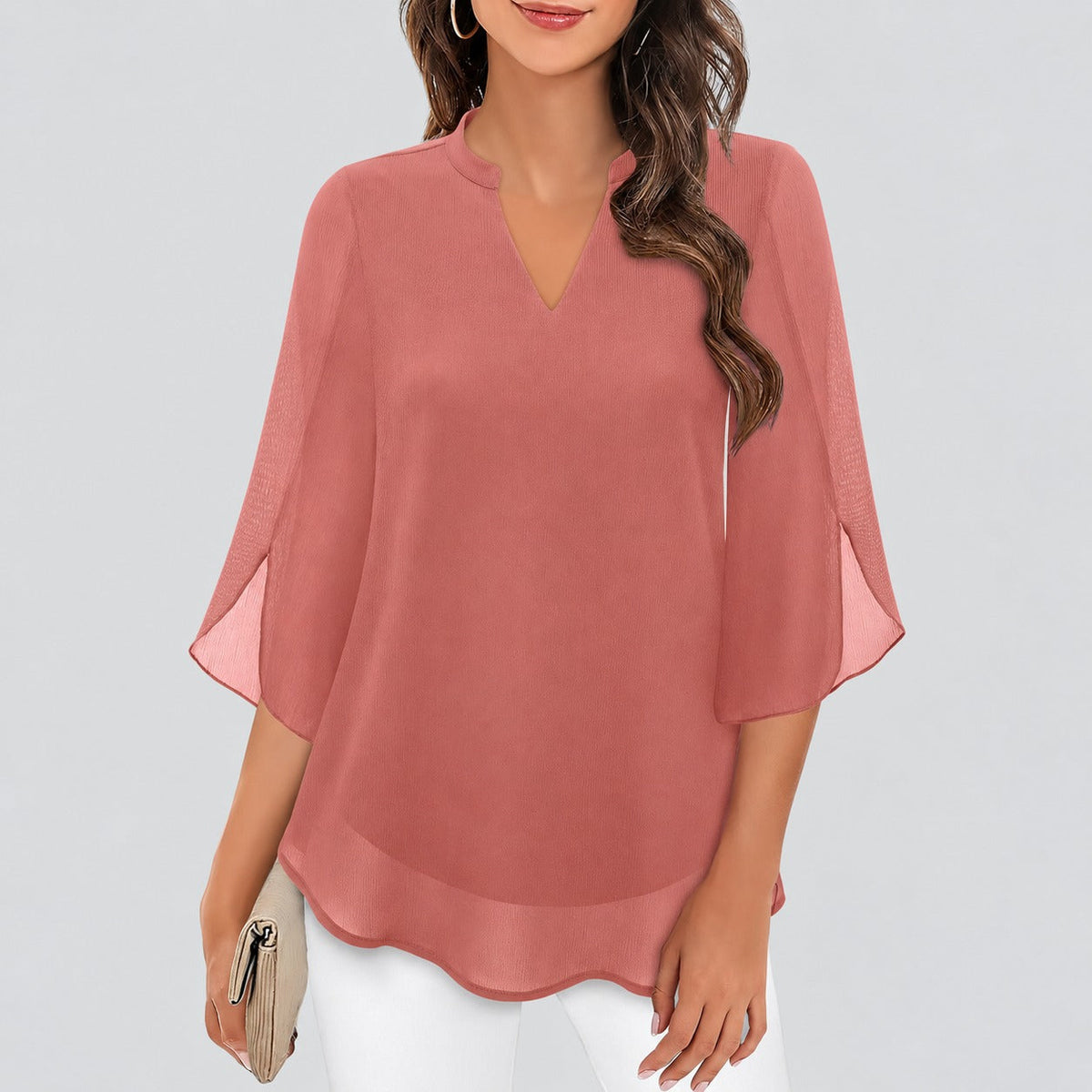 Ella - Blusa arejada com fendas marcantes nas mangas