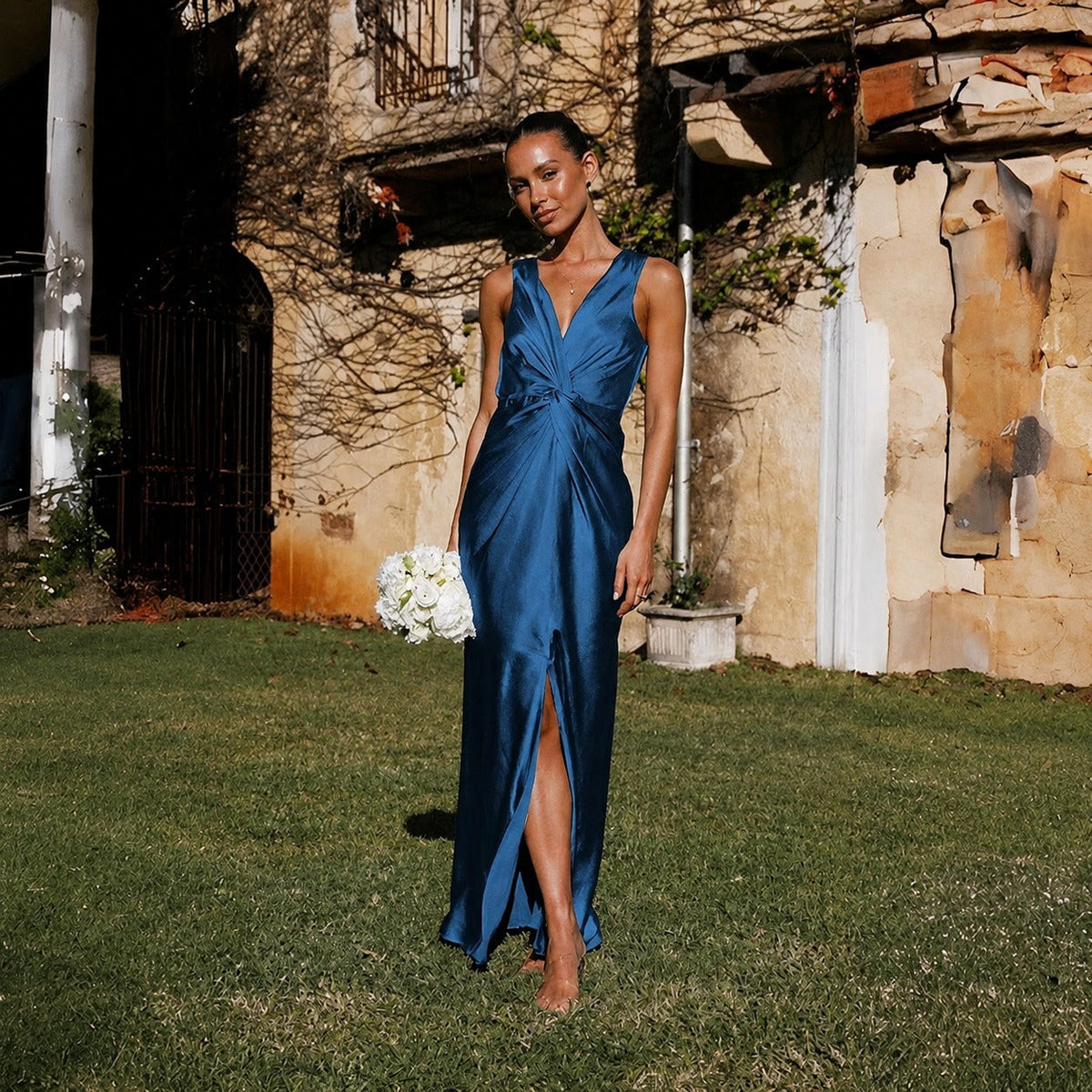 Elaine - Vestido de Noite Elegante sem Mangas com Costas Abertas