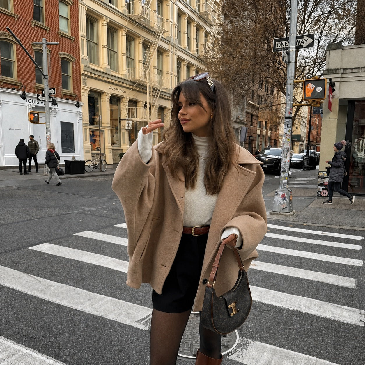 Elena - Casaco oversized com abotoamento duplo