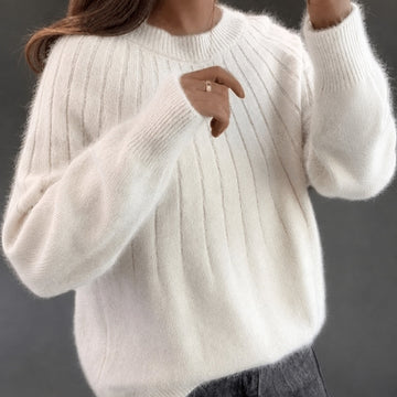 Taimi - Um Suéter Feminino Naturalmente Elegante