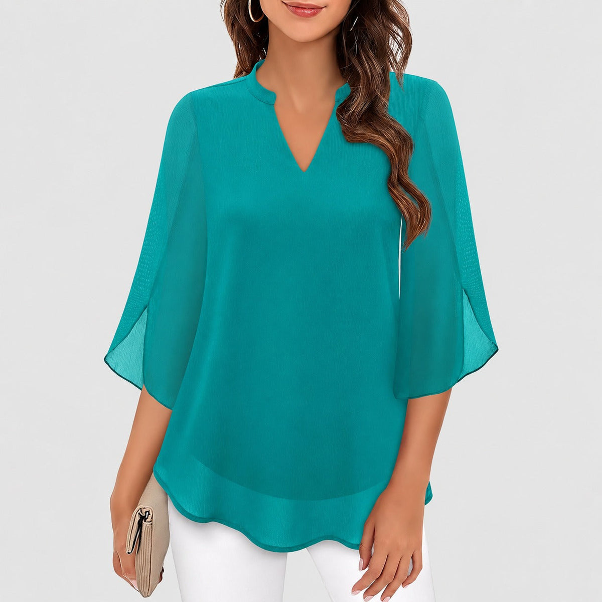Ella - Blusa arejada com fendas marcantes nas mangas