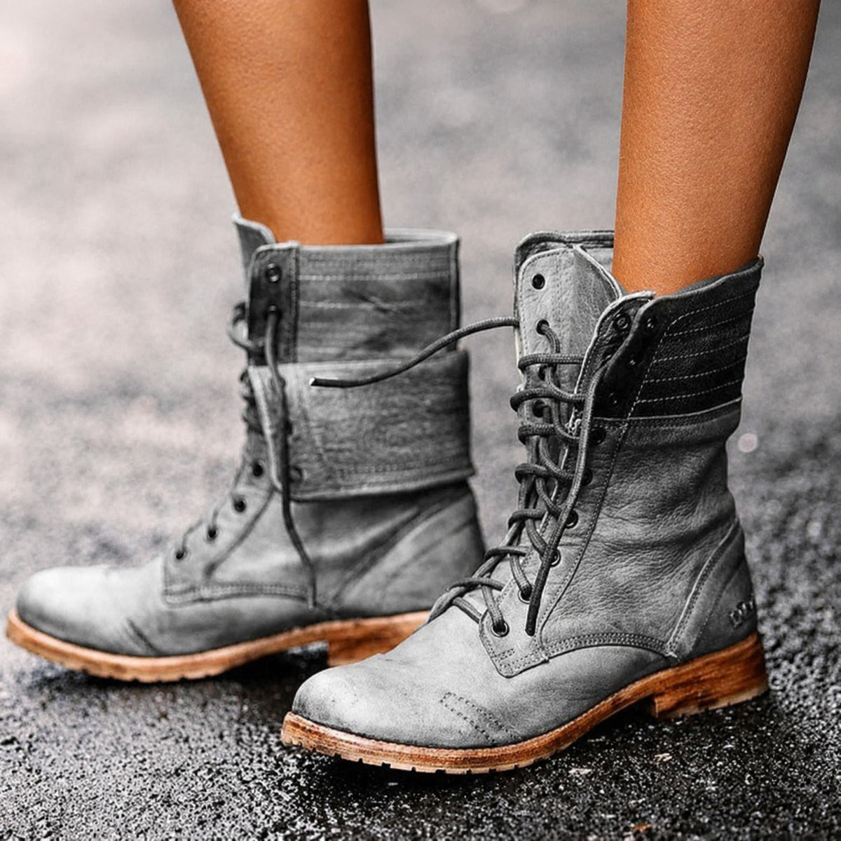 Sabina - Botas retrô com muito estilo para mulheres
