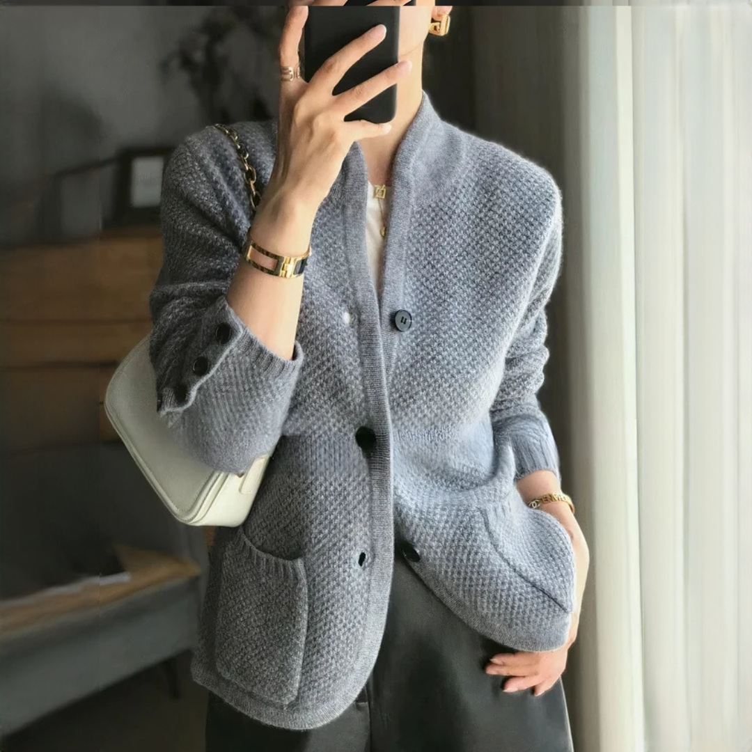 Carissa - Suéter elegante e acolhedor