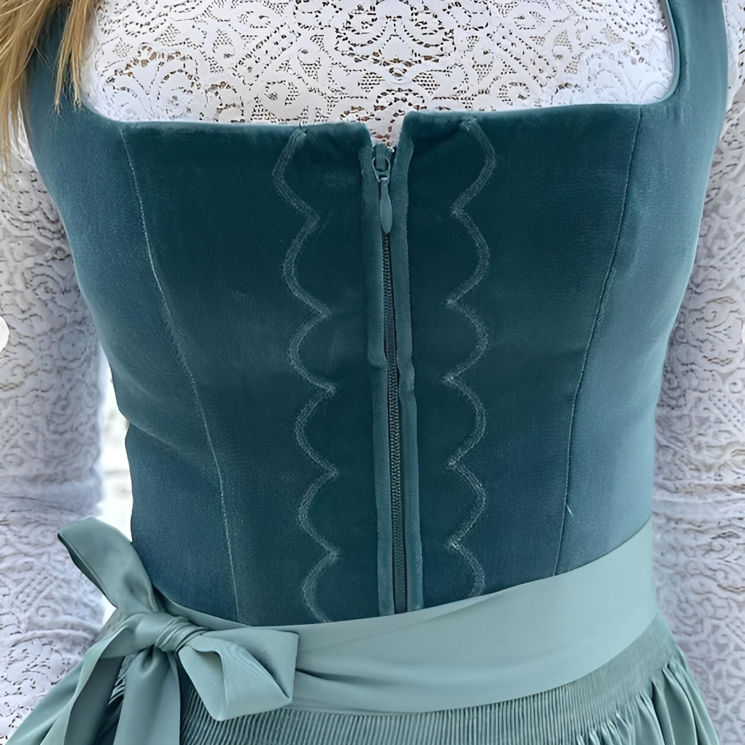 Muriel - Dirndl elegante para Oktoberfest para mulheres (sem forro)