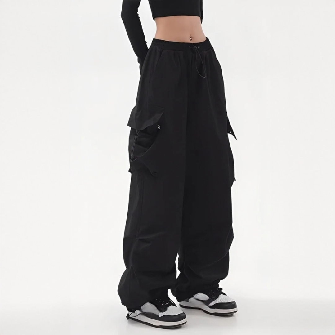Aimée - Calça cargo moderna com perna larga