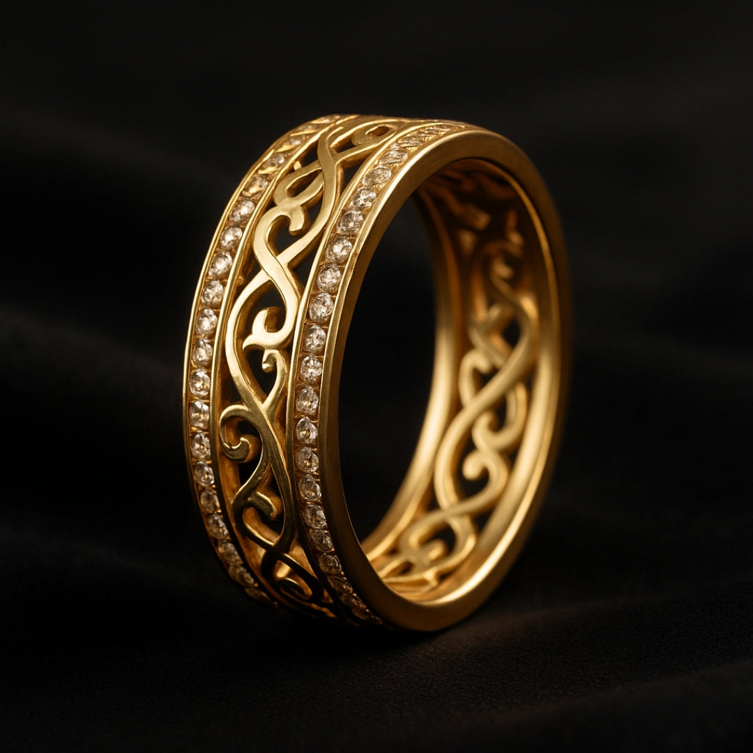 Jevy – Bague dourada grande com furos