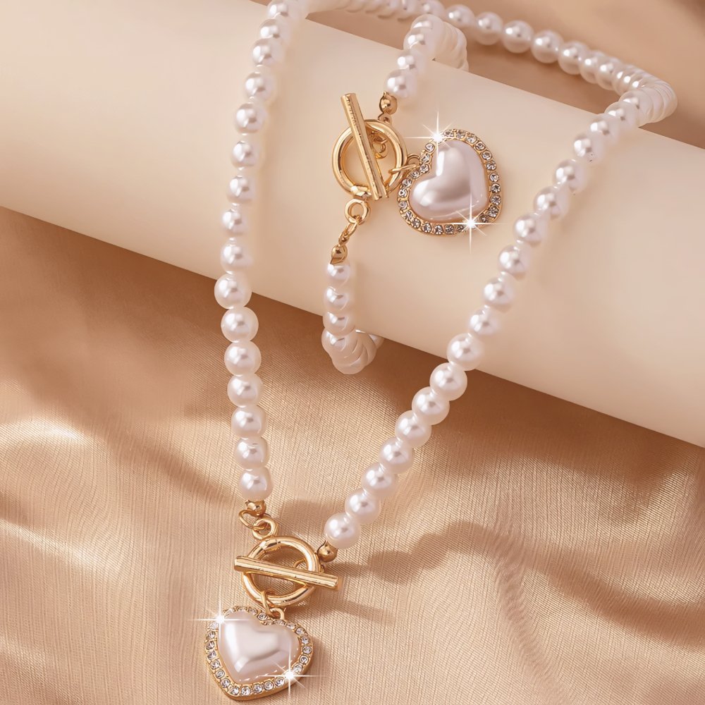 Lara – Conjunto de colar e bracelete Coração Perolado