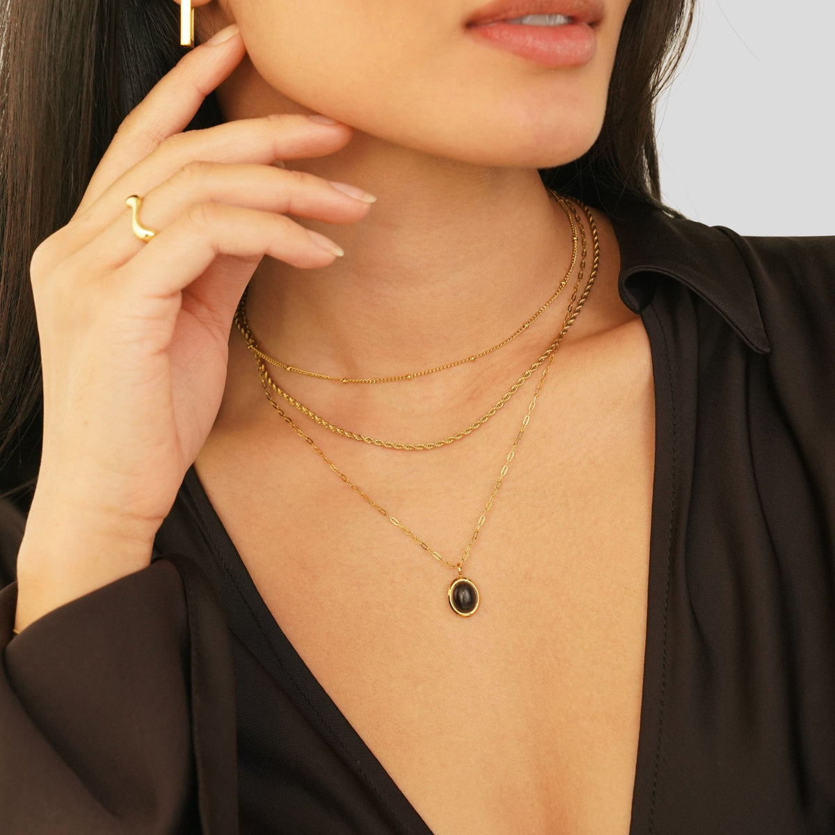 Euphrosyne - Colar em onyx preto