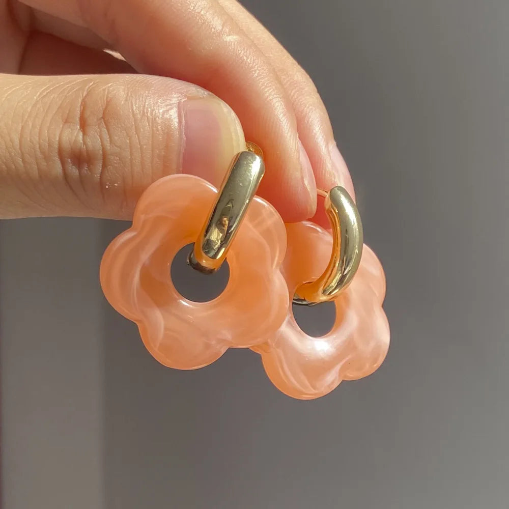 Florella – Creoles em flor de resina elegante