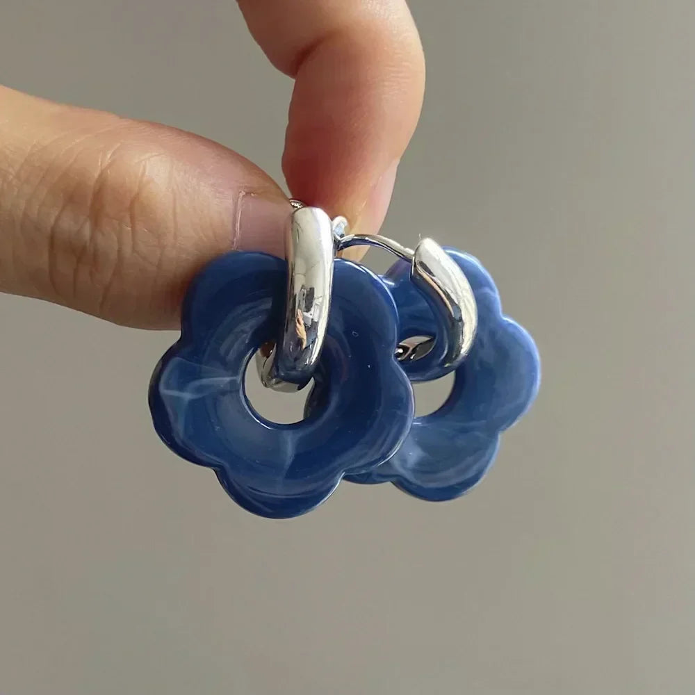 Florella – Creoles em flor de resina elegante