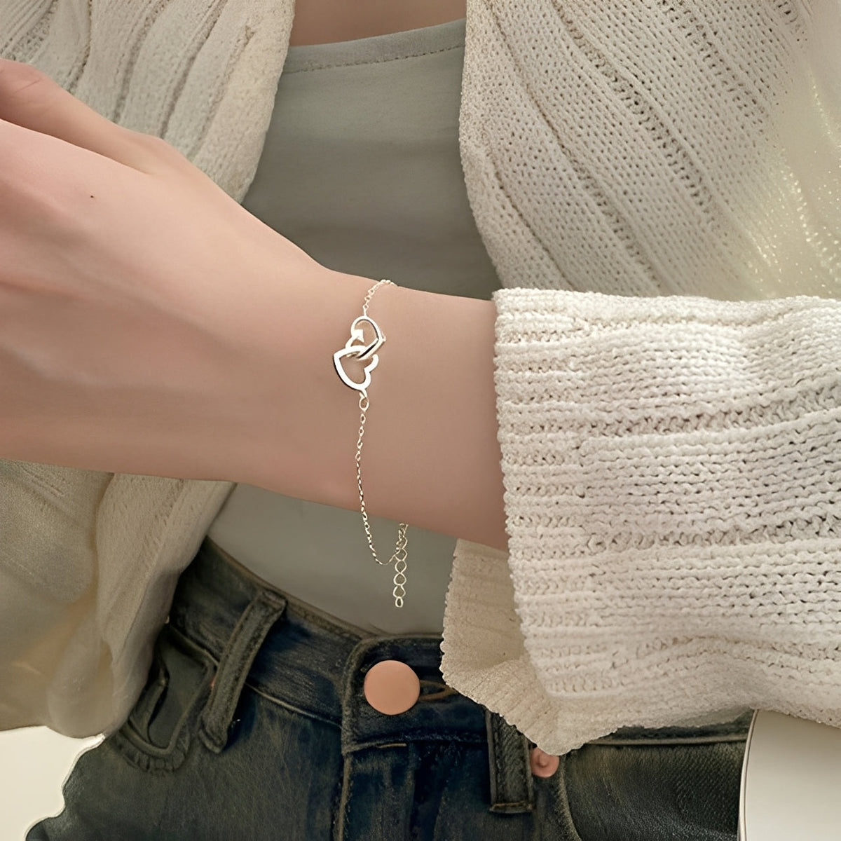 Amara – Bracelete amuleto com duplo coração