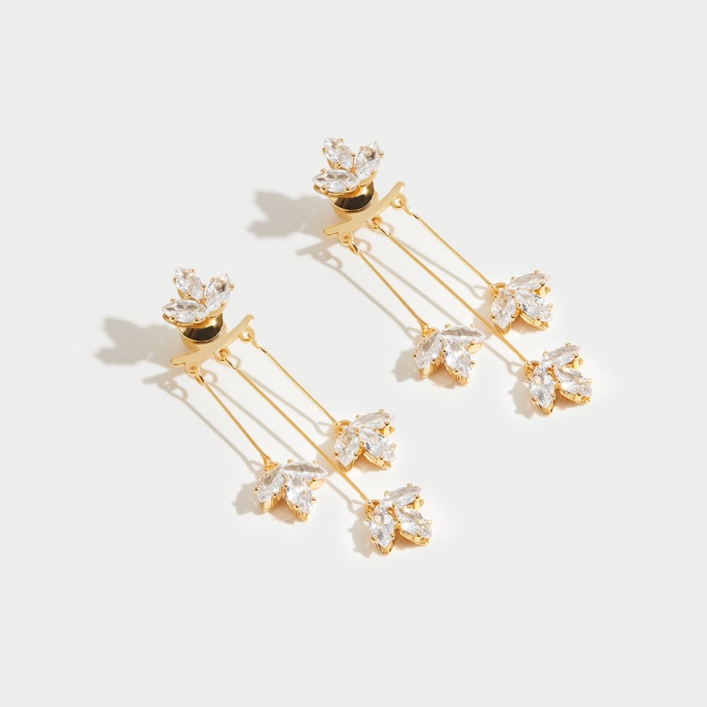 Maia - Brincos em forma de lotus com cascata