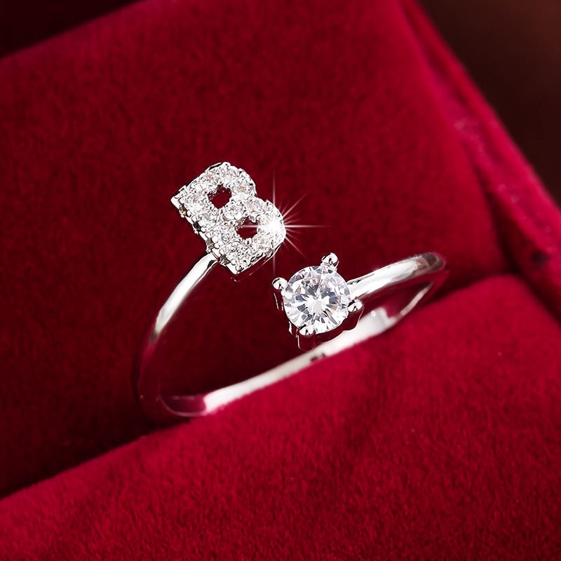 Nova – Bague aberta moderna com inicial