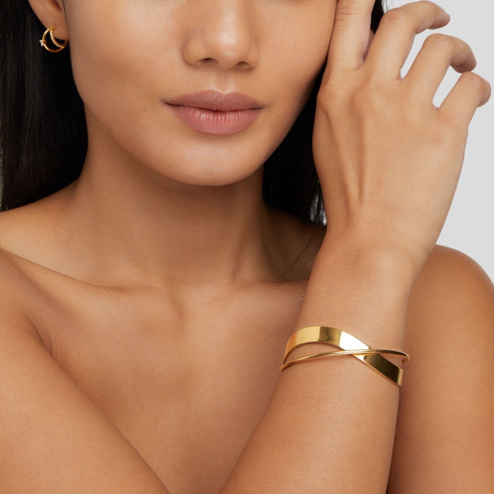 Arielle – Bracelete elegante dourado