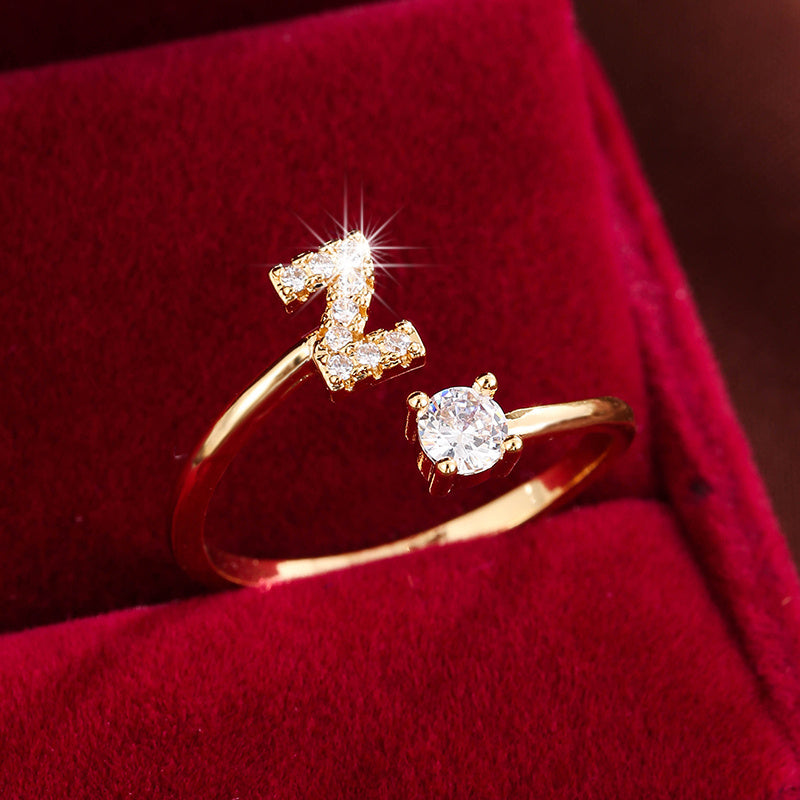 Nova – Bague aberta moderna com inicial