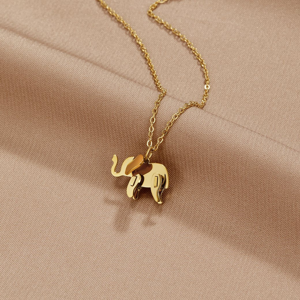 Dione - Colar elefante dourado