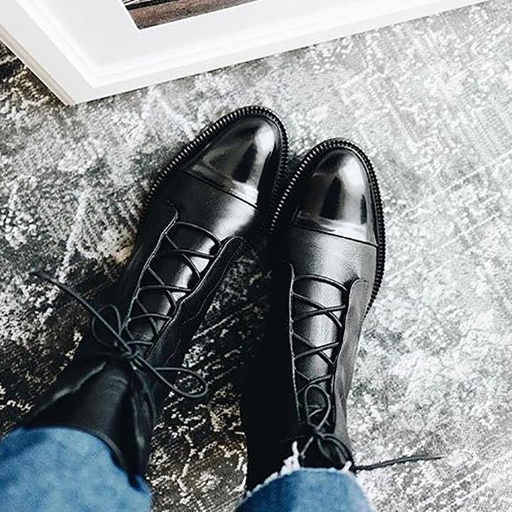 Hailey – Botas Elegantes com Salto Fino