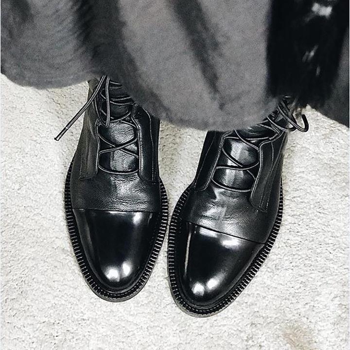 Hailey – Botas Elegantes com Salto Fino