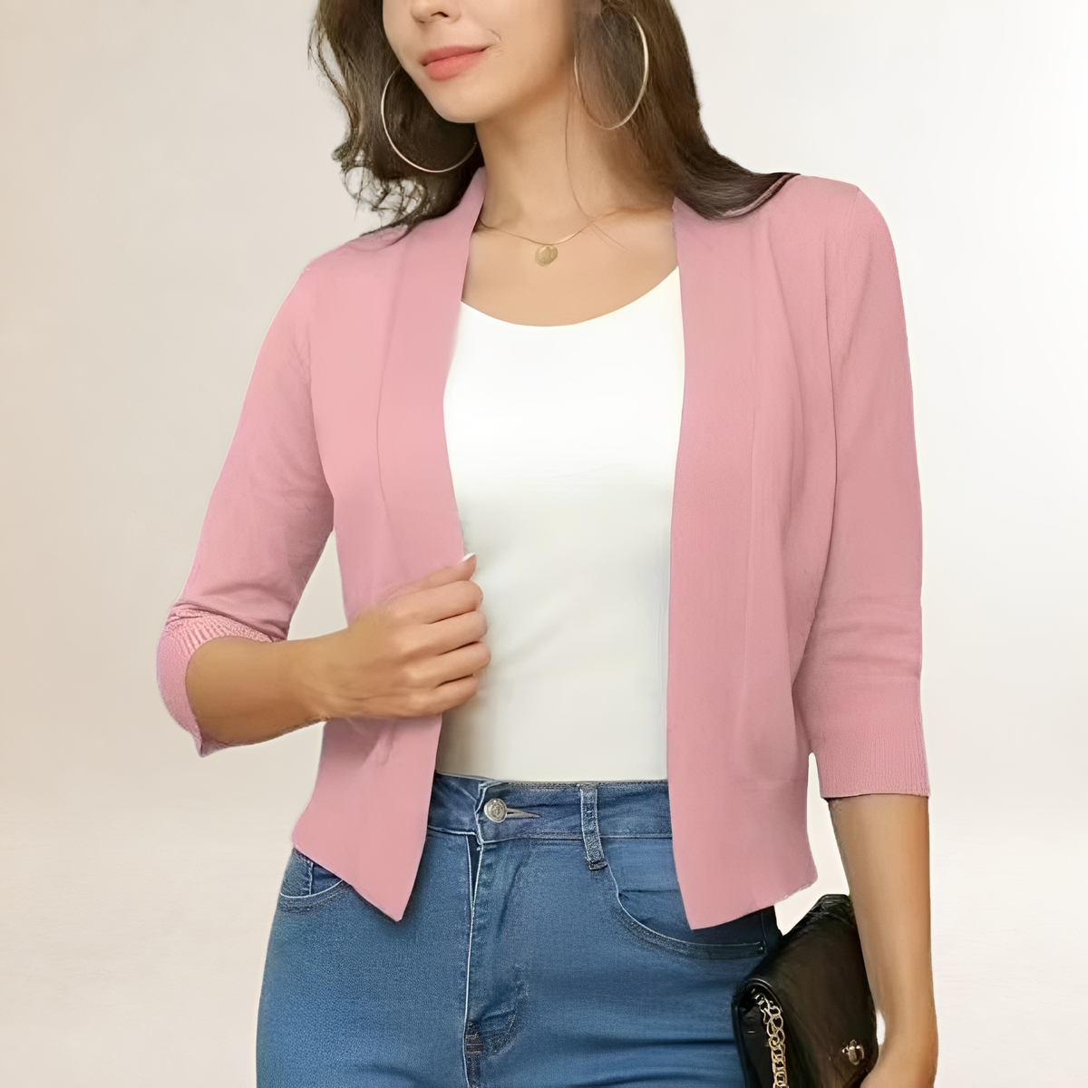 Blazer corto feminino com abertura frontal aberta e manga 3/4
