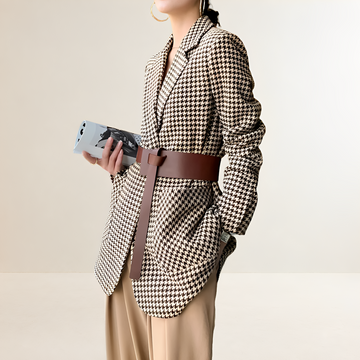 Blazer feminino com padronagem pied-de-poule manga longa cinto ajuste regular