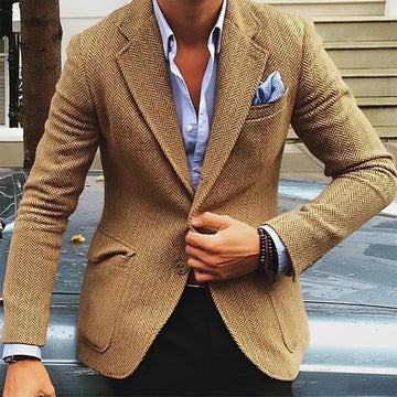Blazer masculino ajustado com lapela, fechamento de botão e corte clássico