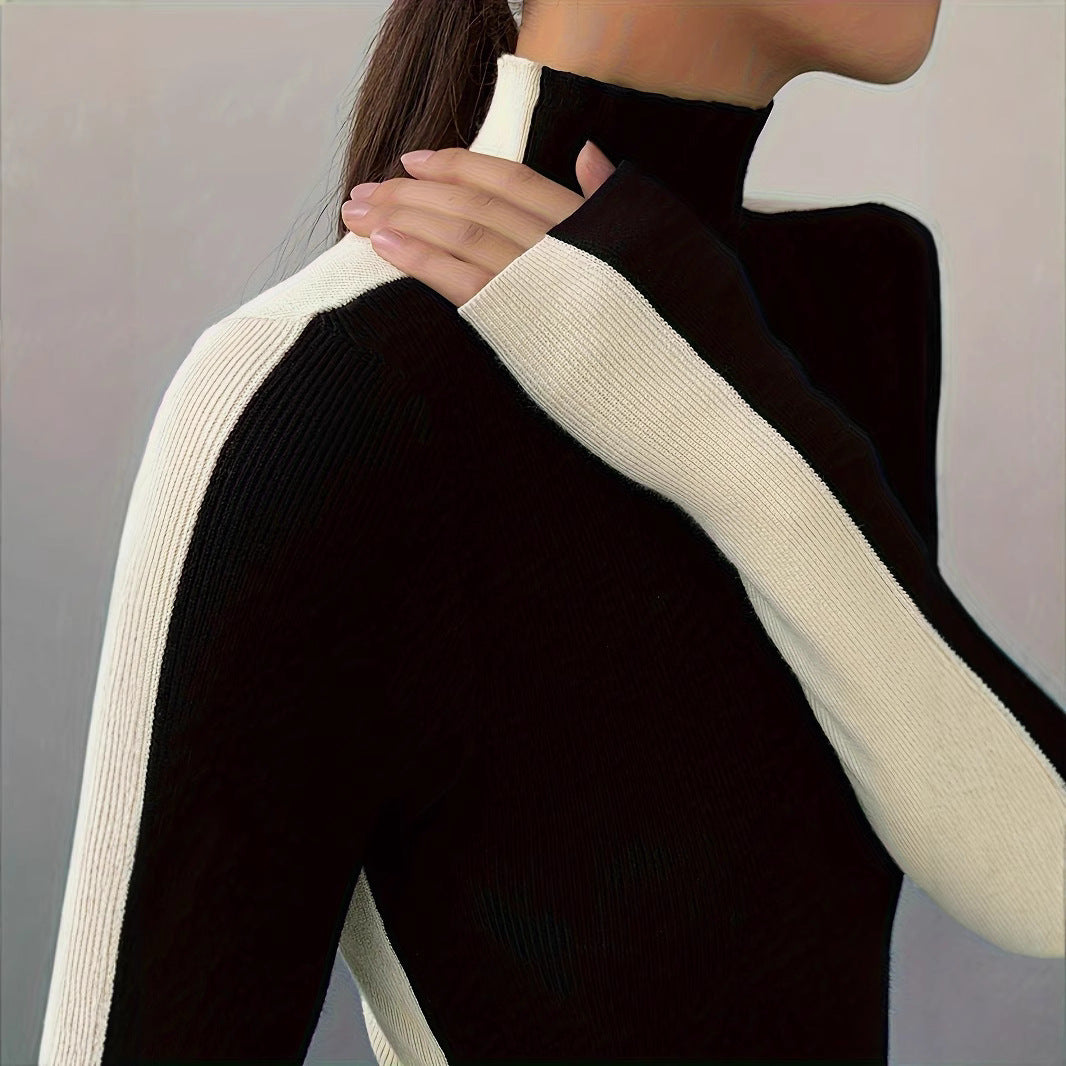 Blusa de manga longa feminina com gola mock neck, estampa color block e caimento regular