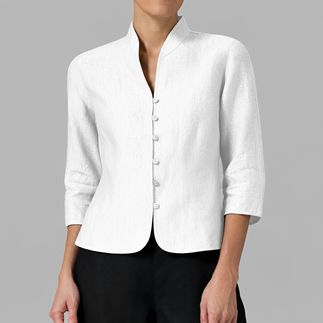 Blusa Feminina Botões Decote V Manga Longa - Corte Relaxado