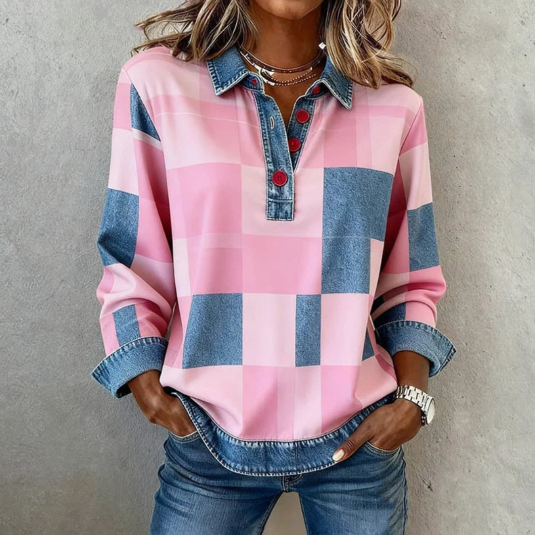 Blusa feminina com estampa xadrez em bloco grande, fechamento parcial por botões, manga longa