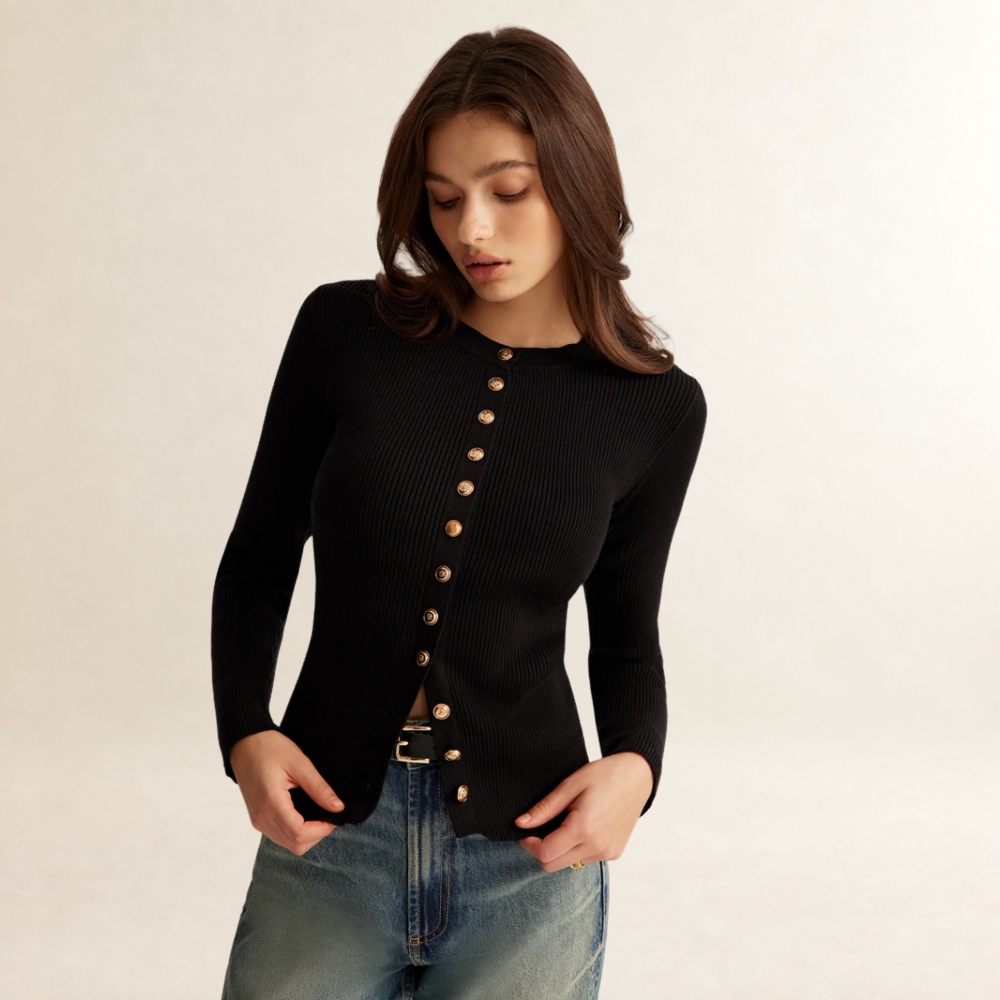 Blusa social para mulheres com botões, manga longa, caimento slim e textura canelada