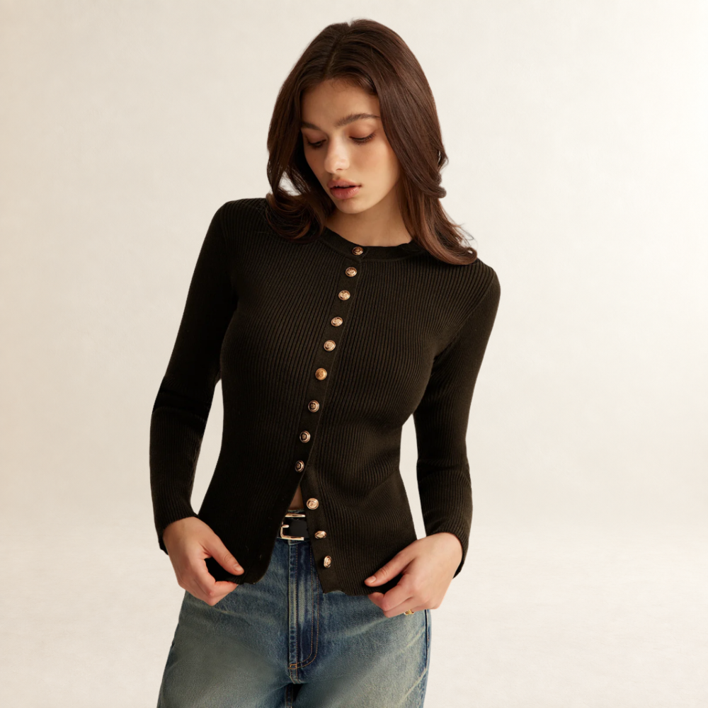 Blusa social para mulheres com botões, manga longa, caimento slim e textura canelada