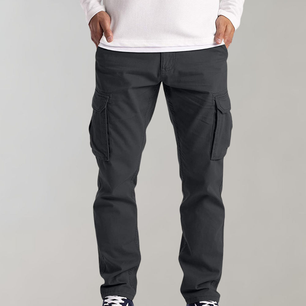 Calça cargo para homem com modelagem relaxada e vários bolsos