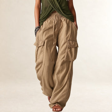 Calças cargo femininas com cintura ajustável e corte relaxed