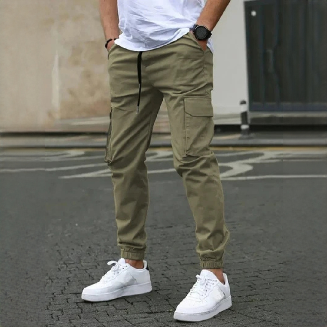 Calças Cargo Masculinas Slim Tapered com Cintura de Drawstring e Bolsos