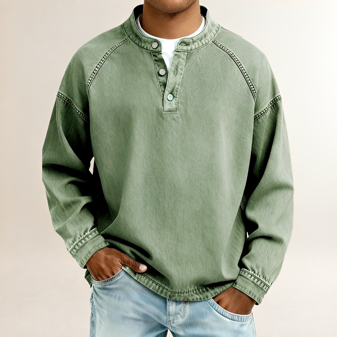 Camisa Henley Masculina de Manga Longa com Gola Banda e Mangas Raglan - Abertura de 3 Botões, Caimento Relaxado, Lavagem Vintage