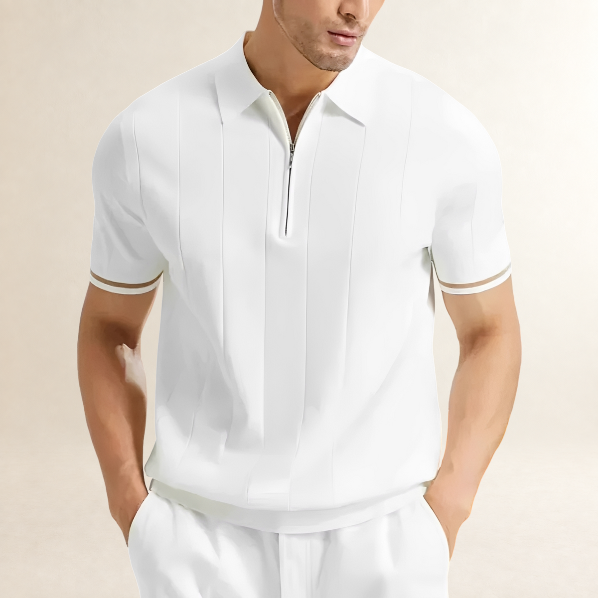 Camisa polo masculina de manga curta com zíper e listras verticais - caimento ajustado