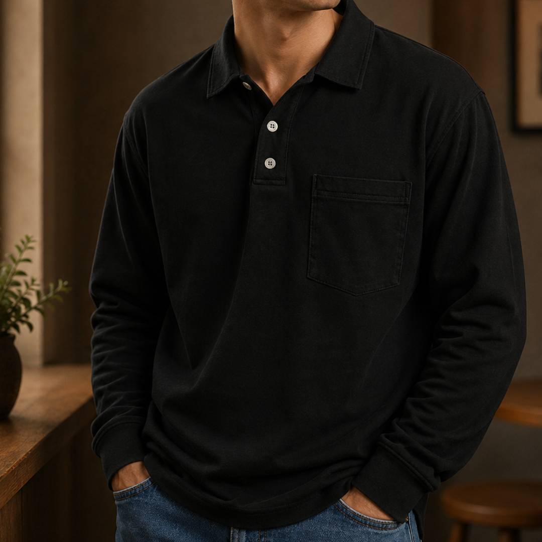 Camisa polo masculina de manga longa com fechamento de botões e bolso no peito