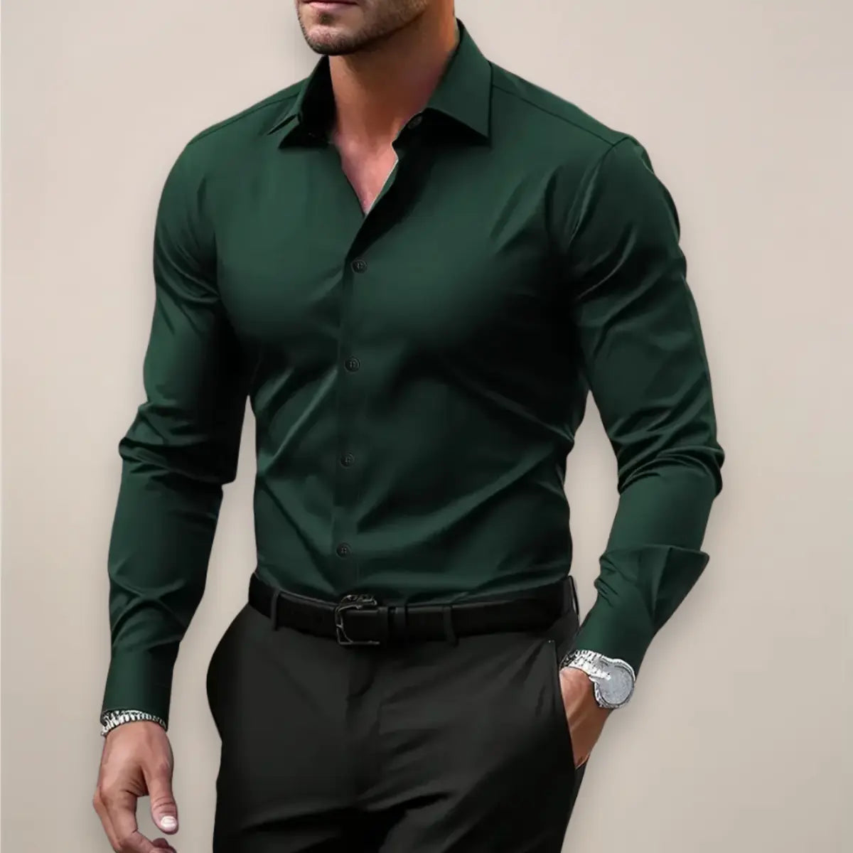 Camisa social masculina de manga longa com fechamento de botões e caimento slim