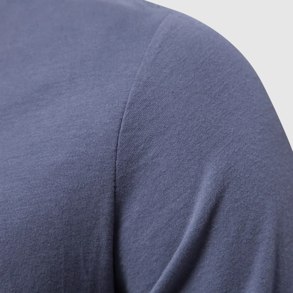 Camiseta de manga longa masculina com gola O-neck e patch de logo - ajuste regular
