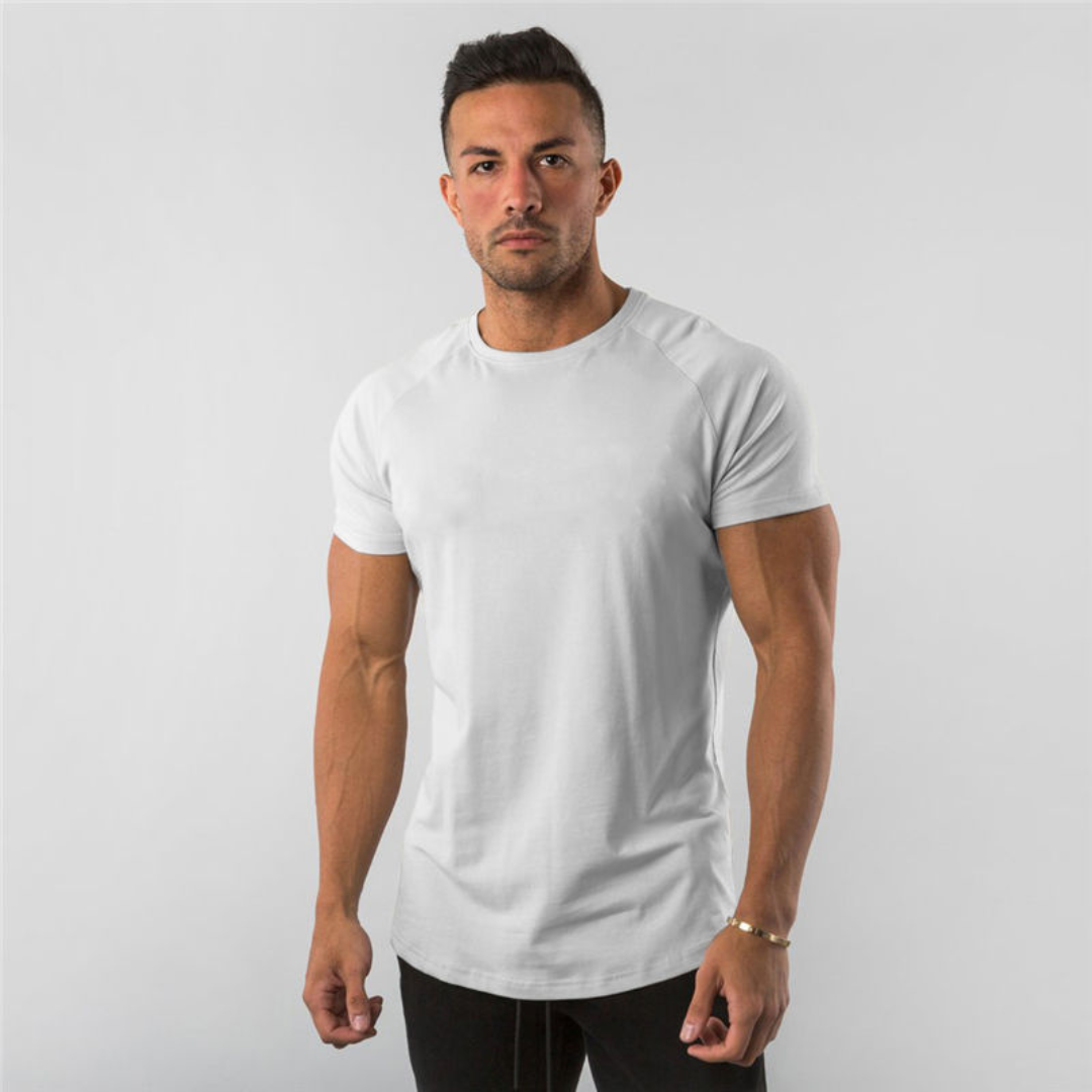 Camiseta Masculina de Manga Curta Raglan com Caimento Slim e Bainha Curvada
