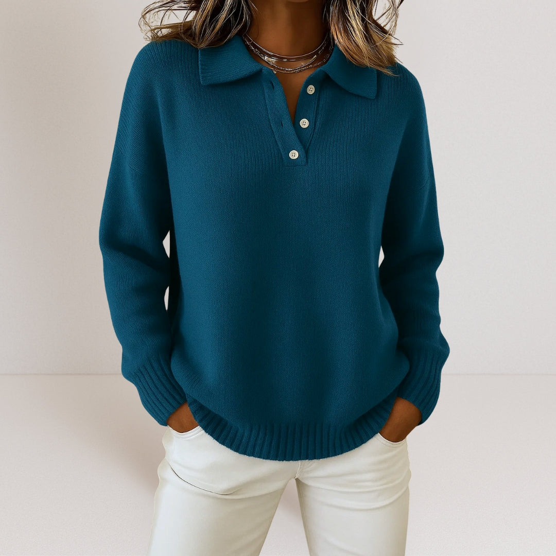 Camisola para mulher com gola polo, fecho de botões e corte descontraído