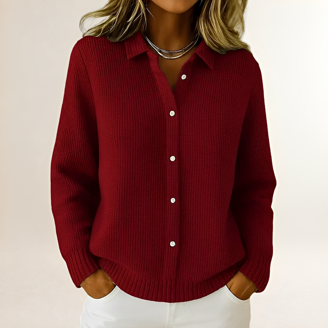 Cardigã feminino alongado com fechamento frontal por botões e gola tipo camisa - ajuste relaxado