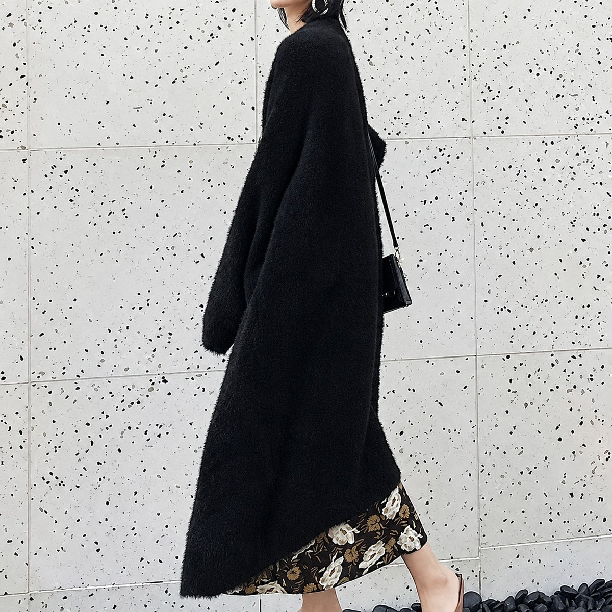 Cardigan longo feminino oversized com frente aberta