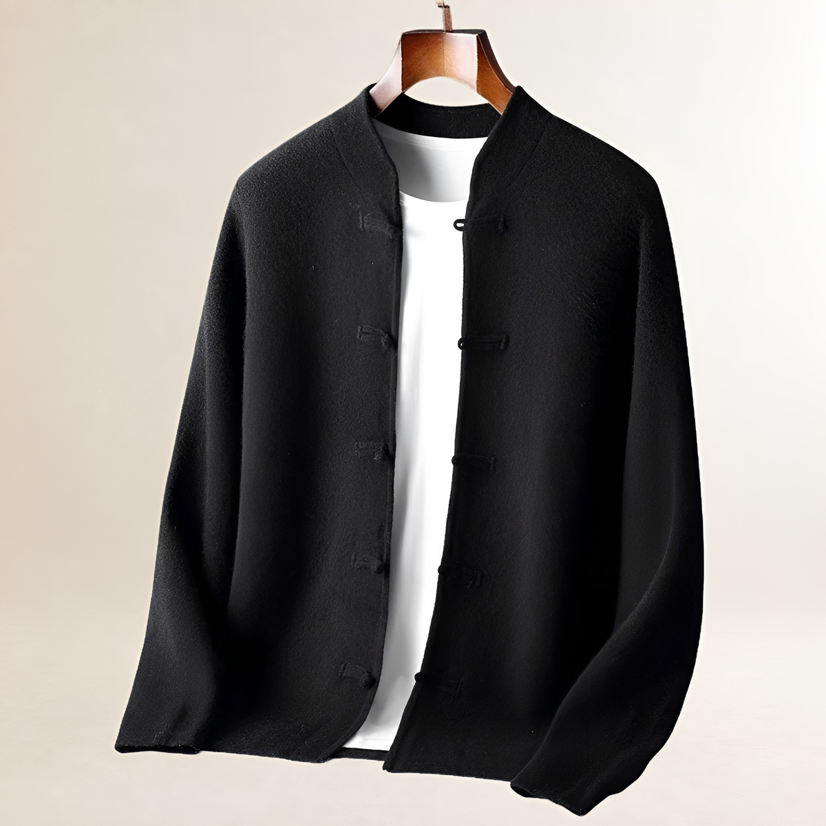 Cardigan masculino com gola alta e fechamento por botões de laço - corte regular