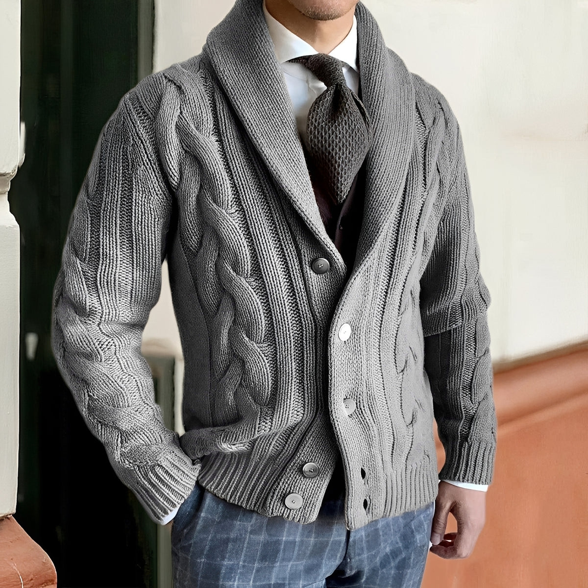 Cardigan masculino de tricô com gola xale e fechamento de botões - corte regular
