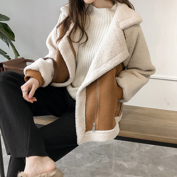 Casaco de peluche para mulher – Gola larga, bolsos com fecho, modelagem oversized