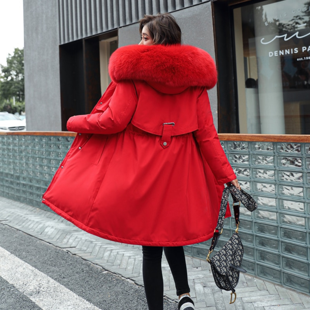 Casaco feminino com capuz e gola oversized - corte relaxado