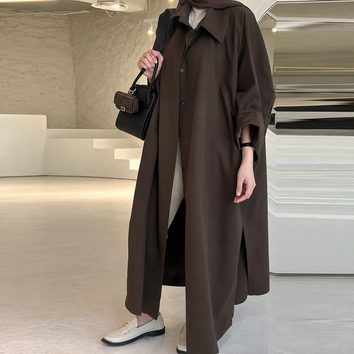 Casaco longo feminino oversized fechamento de botões bolsos laterais
