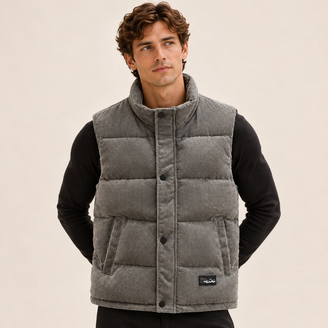 Colete acolchoado masculino com gola alta sem mangas - casual