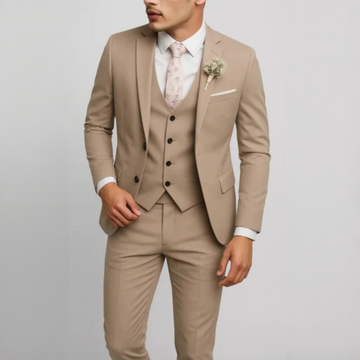Conjunto de terno masculino com colete - paletó slim, semicurto e calças riscas