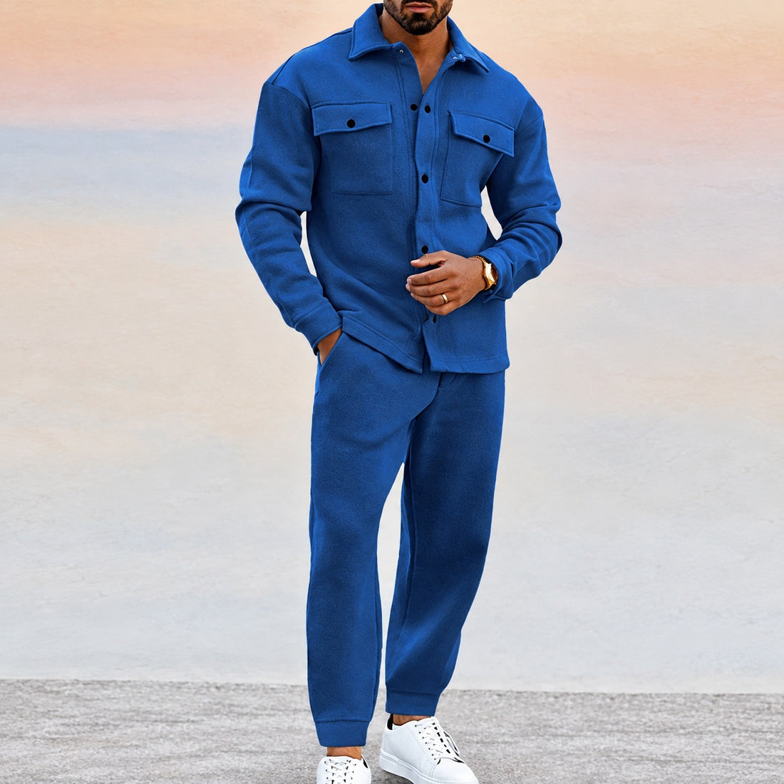 Conjunto esportivo masculino com jaqueta de botões e calças jogger
